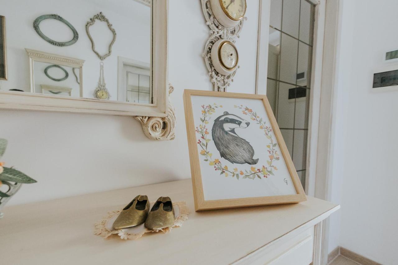 La Tana Dei Tassi Bed & Breakfast อัสโกลีปิเชโน ภายนอก รูปภาพ